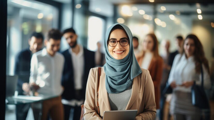 كيف تبني فريق عمل متماسك وفعال: نصائح عملية للمديرين